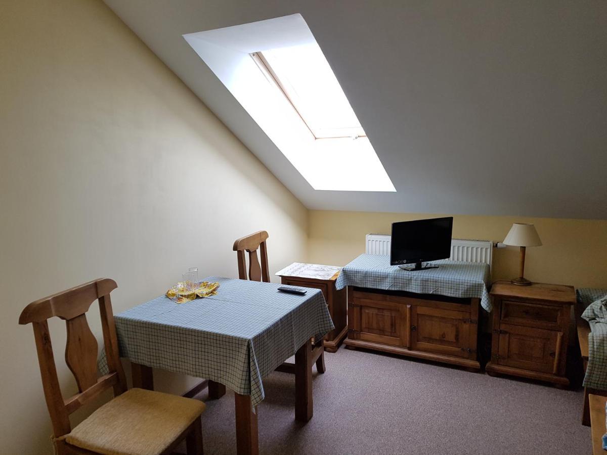 Hotel Karczma Na Woli Biłgoraj Esterno foto
