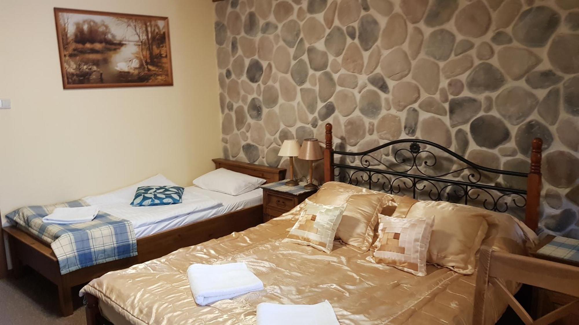 Hotel Karczma Na Woli Biłgoraj Esterno foto